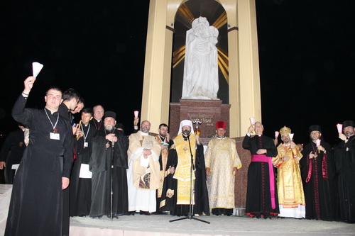 У Зарваниці триває Всеукраїнської проща на честь Богородиці.(ФОТО,ВІДЕО)